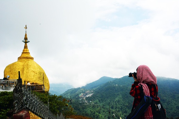 myanamar-travel-golden-rock