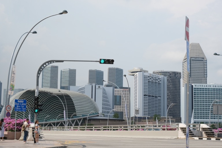 singapore-theater-on-the-bay